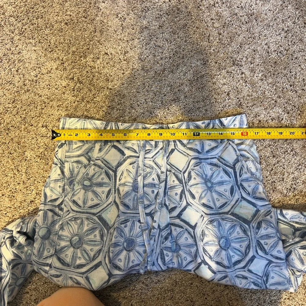 Tommy Bahama Blue and White Patterned Pants - Picture 8 of 9